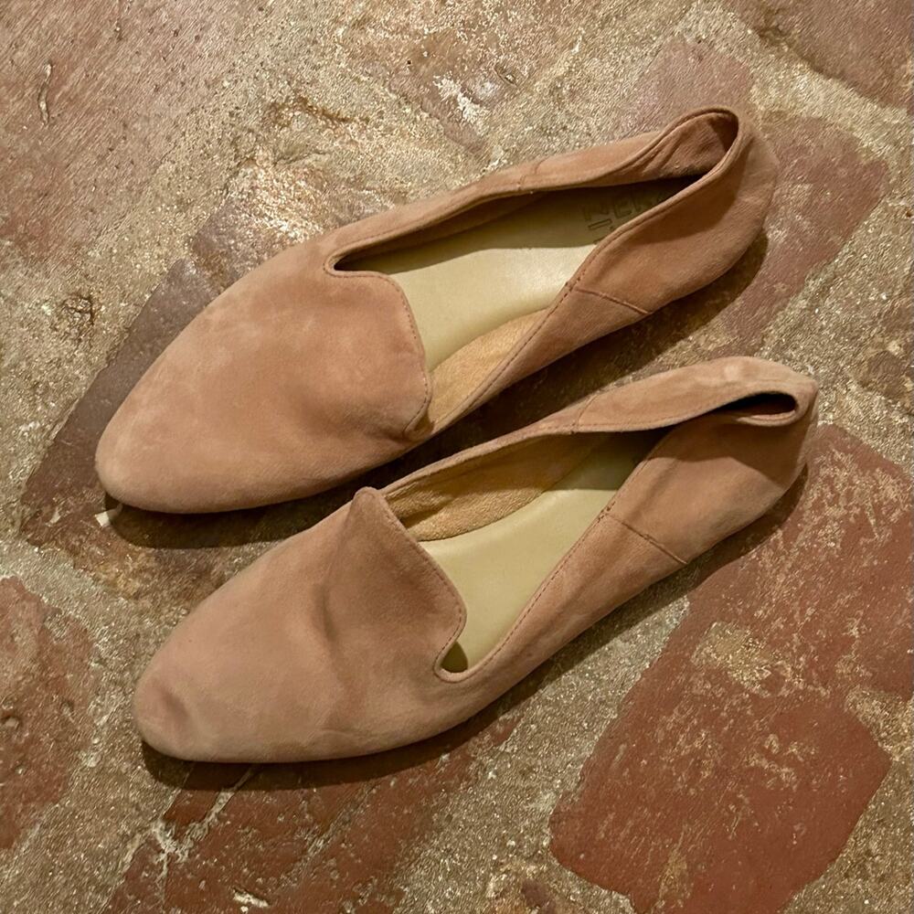 Naturalizer LORNA Tan Suede Flats SIZE US 7.5M LIKE NEW